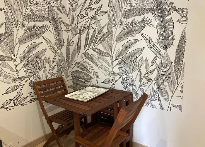 La Peille Nyaraló *